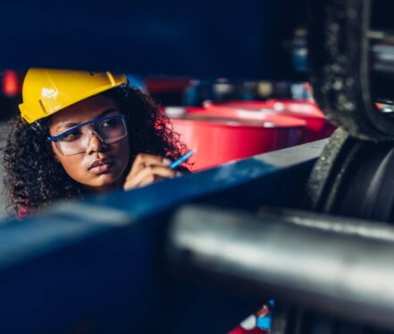 workers-factory-or-engineering-work-at-factory-sit-2026-01-09-00-49-50-utc